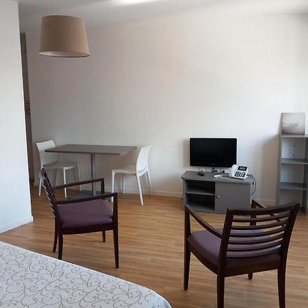 Residence Services Seniors Espace Et Vie Le Mans Eksteriør billede